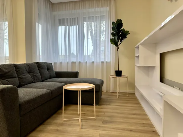 Kiadó lakás Győr, Nádorváros 57 nm