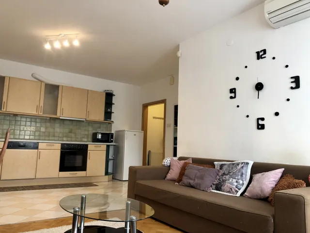 Kiadó lakás Győr, Belváros 61 nm