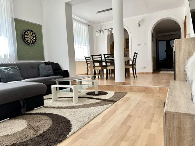 Eladó ház Enese 130 nm