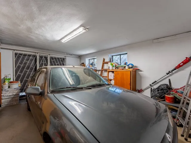 Eladó ház Budapest XVII. kerület 300 nm