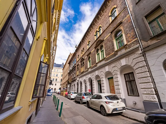 Eladó lakás Budapest VI. kerület 30 nm