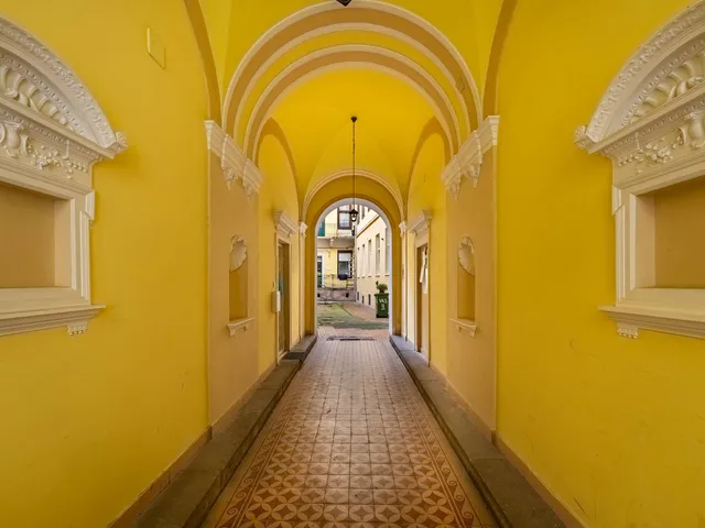 Eladó lakás Budapest VI. kerület 30 nm