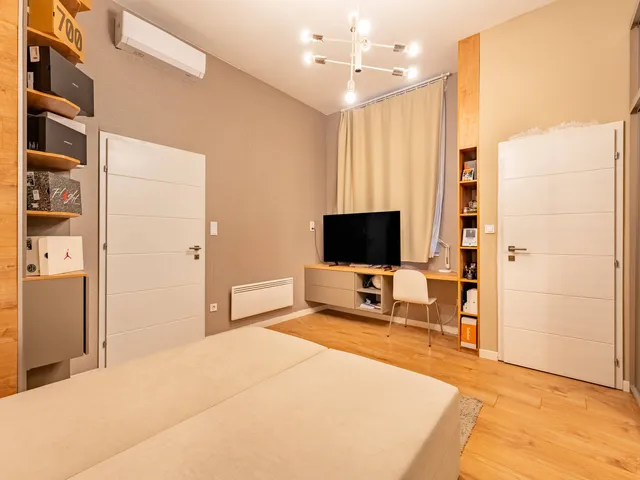 Eladó lakás Budapest VI. kerület 69 nm