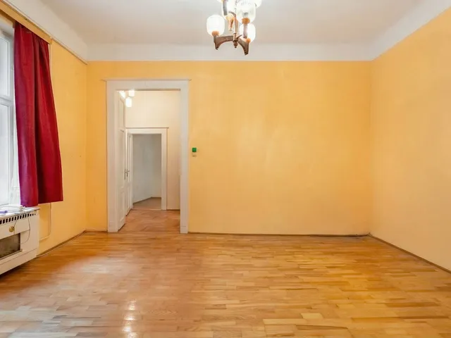 Eladó lakás Budapest VI. kerület 85 nm