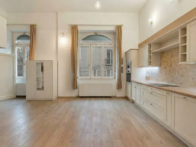 Eladó lakás Budapest I. kerület 70 nm