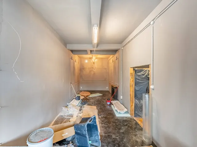 Eladó kereskedelmi és ipari ingatlan Budapest XXI. kerület 361 nm