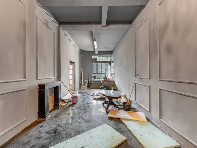 Eladó kereskedelmi és ipari ingatlan Budapest XXI. kerület 361 nm