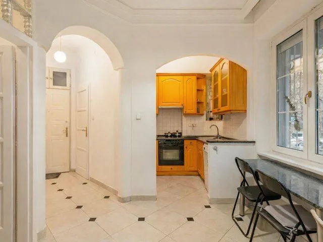 Eladó lakás Budapest III. kerület 52 nm