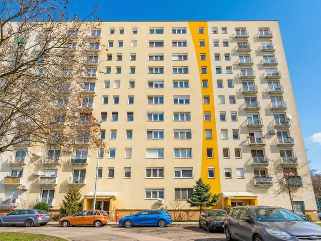 Eladó lakás Budapest III. kerület 57 nm