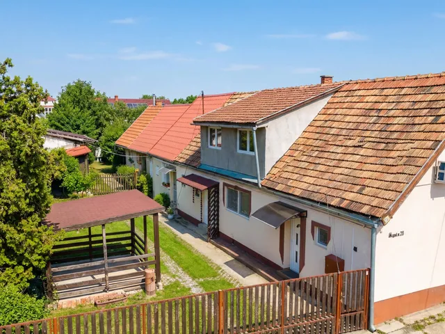 Eladó ház Fót 56 nm