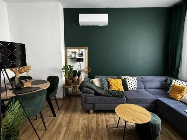 Eladó lakás Szeged, Rókus 88 nm