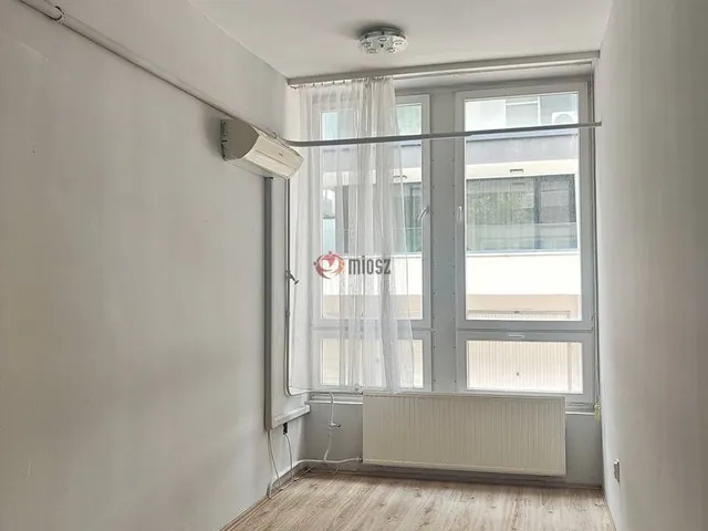 Kiadó kereskedelmi és ipari ingatlan Szeged 36 nm