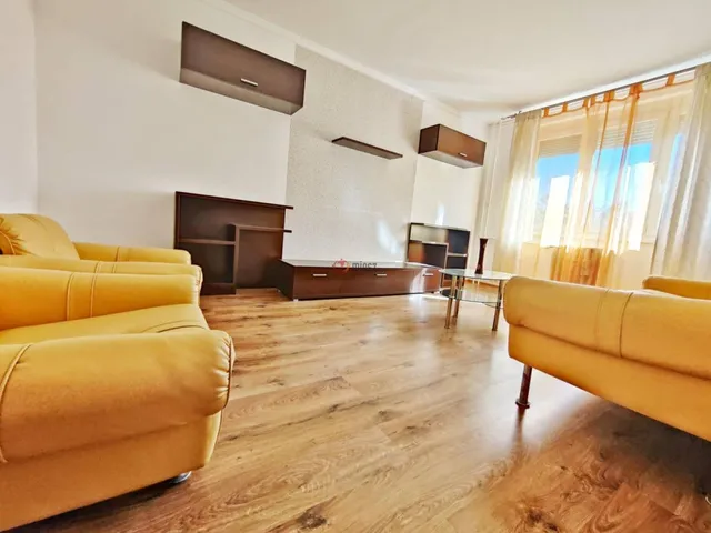 Kiadó lakás Szeged, Felsőváros 48 nm