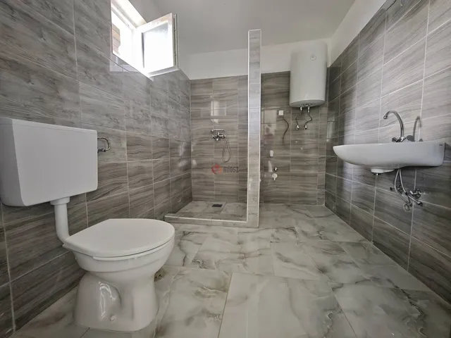 Eladó ház Kübekháza, Árpád utca 98 nm