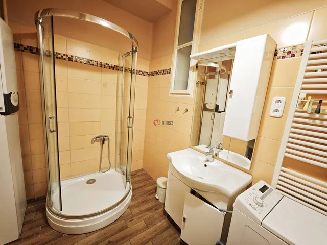 Eladó lakás Szeged, Vadász utca 90 nm