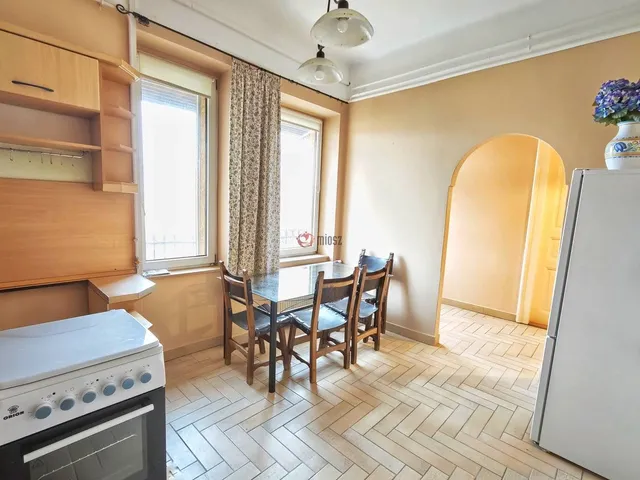 Eladó lakás Szeged, Vadász utca 90 nm