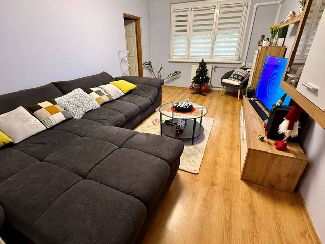 Eladó lakás Szeged, Tarján 64 nm