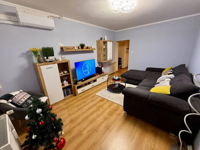 Eladó lakás Szeged, Tarján 64 nm