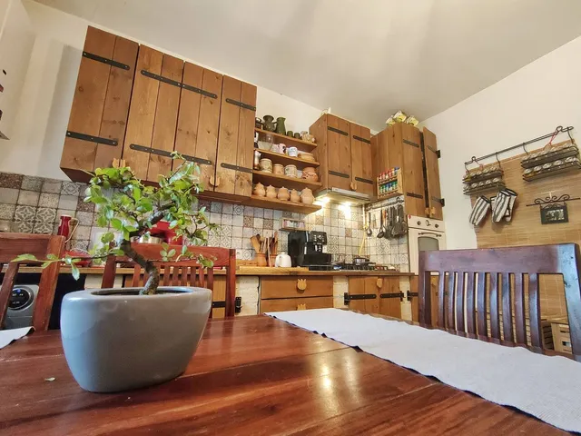 Eladó lakás Szeged 131 nm