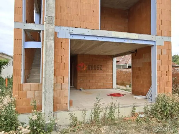 Eladó ház Szeged, Újszeged, Fogarasi utca 131 nm