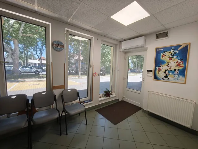 Eladó kereskedelmi és ipari ingatlan Szeged, Újszeged, Fő fasor 70 nm