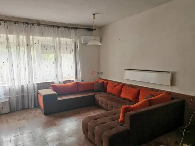 Eladó ház Orosháza, Szentetornya 184 nm