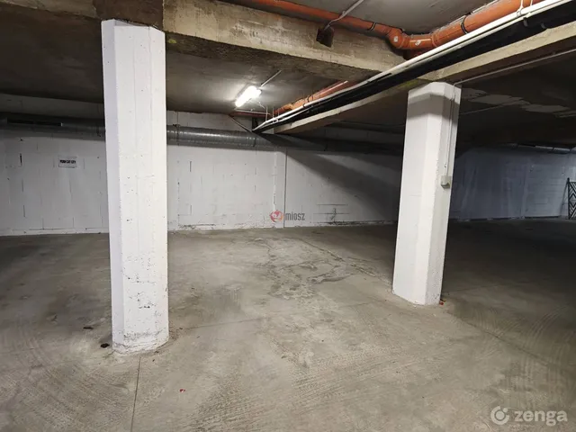 Eladó garázs Szeged, Attila utca 13 nm