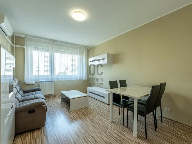 Eladó lakás Budapest XXI. kerület, Erdőalja, Szent István út 35 nm