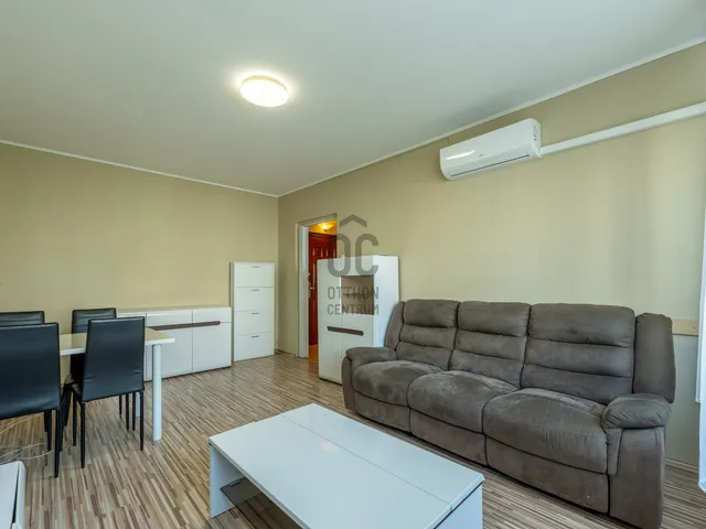 Eladó lakás Budapest XXI. kerület, Erdőalja, Szent István út 35 nm