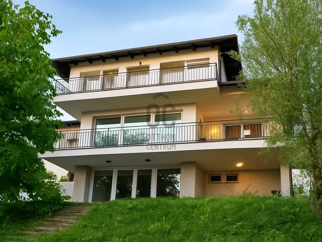 Eladó ház Nagykovácsi 313 nm