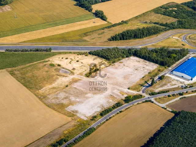 Eladó telek Daruszentmiklós, Fehérvári utca 126971 nm