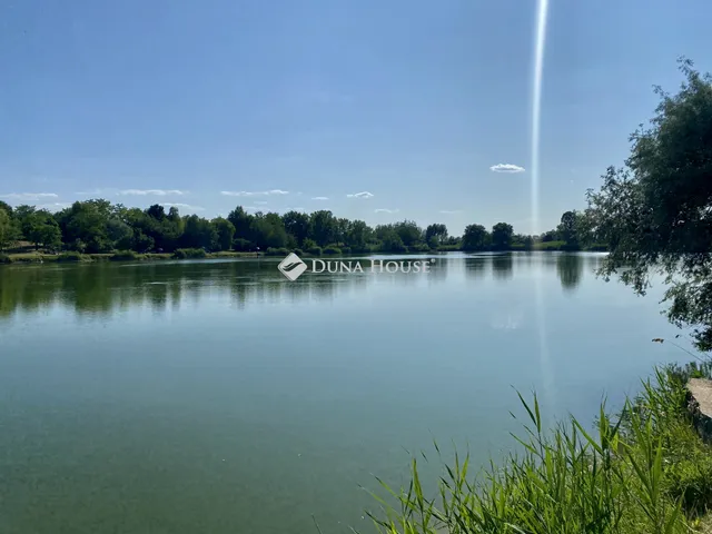 Eladó telek Petőfibánya 576 nm