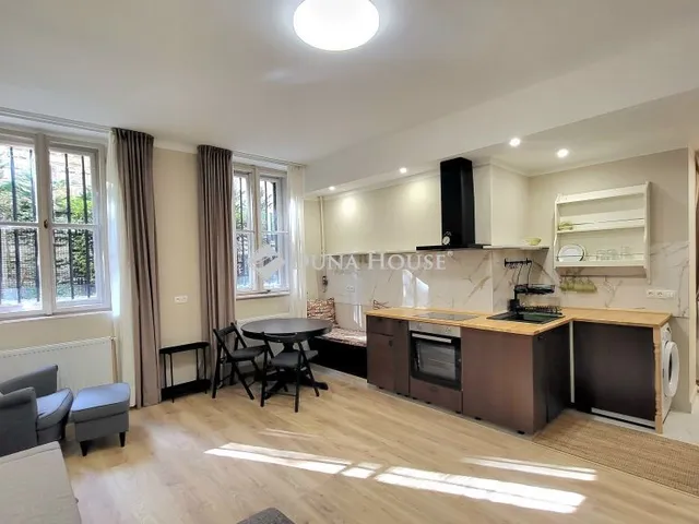 Kiadó lakás Budapest VI. kerület 35 nm