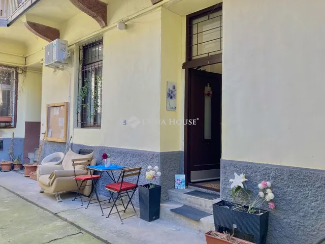 Eladó lakás Budapest VI. kerület 28 nm