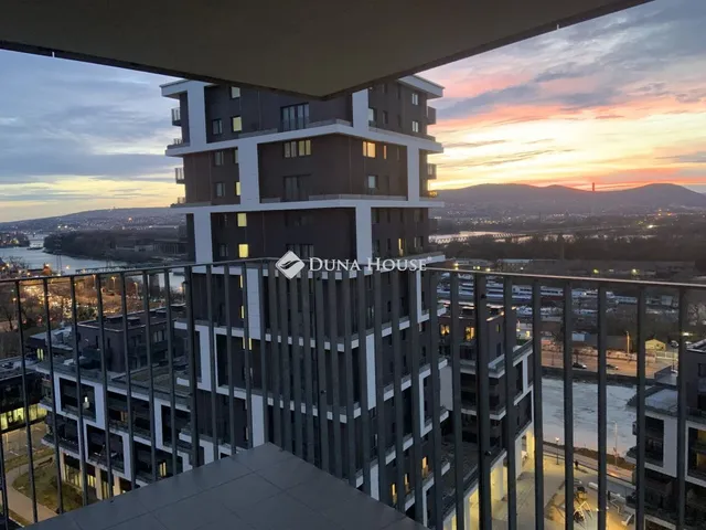 Eladó lakás Budapest IV. kerület 104 nm