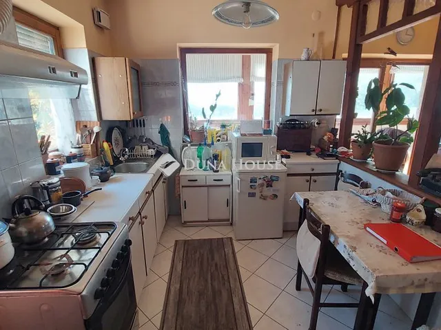 Eladó ház Vác 90 nm