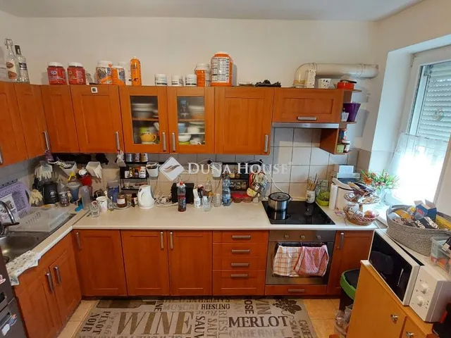 Eladó lakás Vác, Alsóváros 74 nm