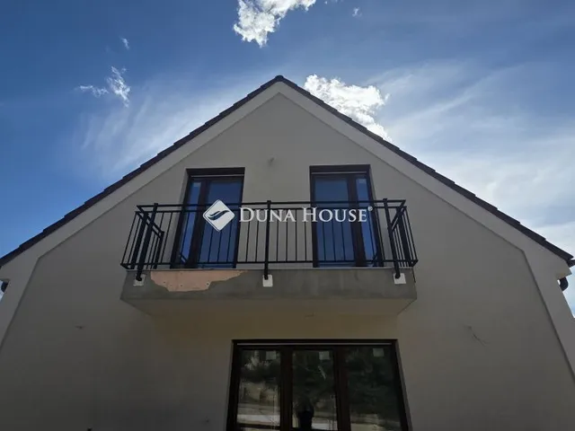 Eladó ház Vác 86 nm