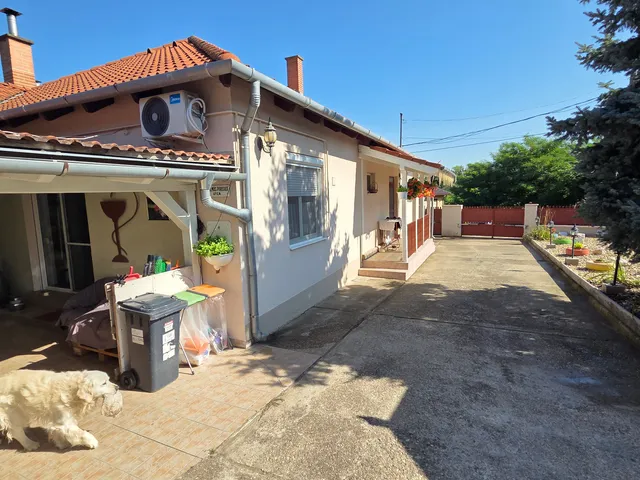 Eladó ház Vácduka 126 nm