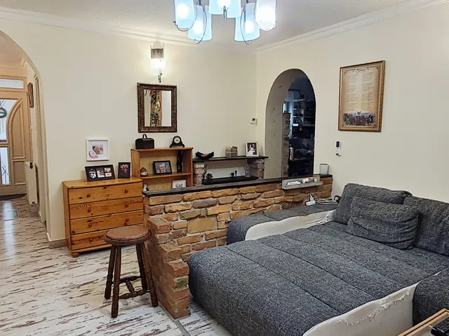 Eladó ház Vácduka 126 nm