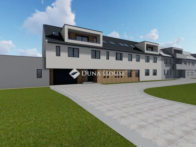 Eladó kereskedelmi és ipari ingatlan Vác 38 nm