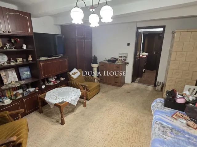 Eladó ház Vác 50 nm