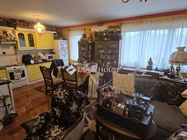 Eladó lakás Vác 62 nm