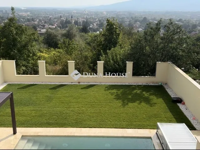 Eladó ház Vác 123 nm