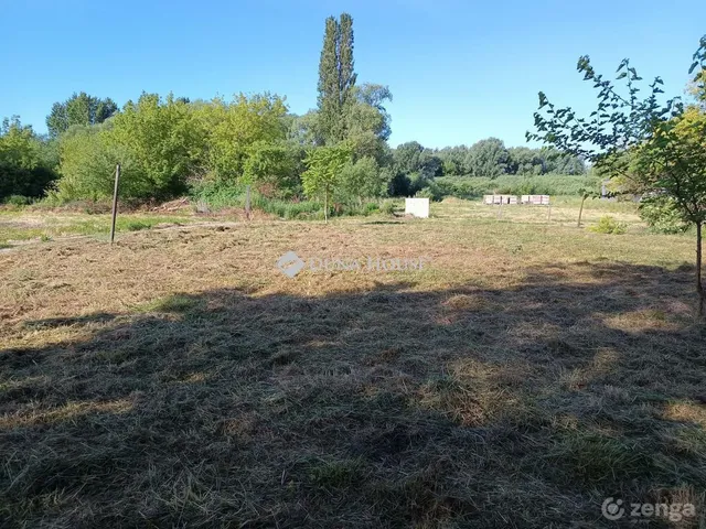 Eladó telek Vonyarcvashegy 791 nm