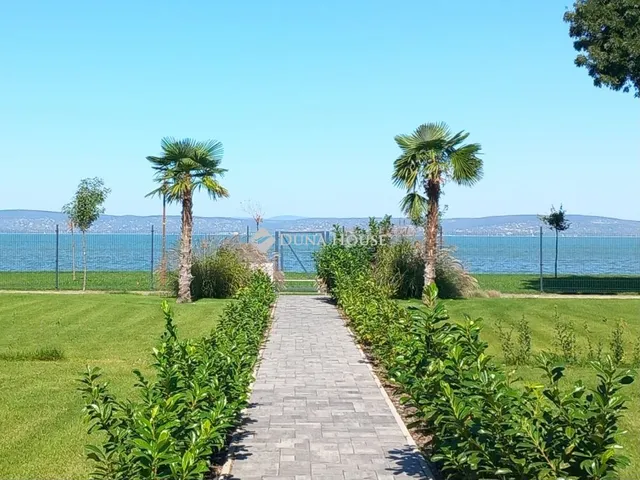 Eladó lakás Siófok 101 nm