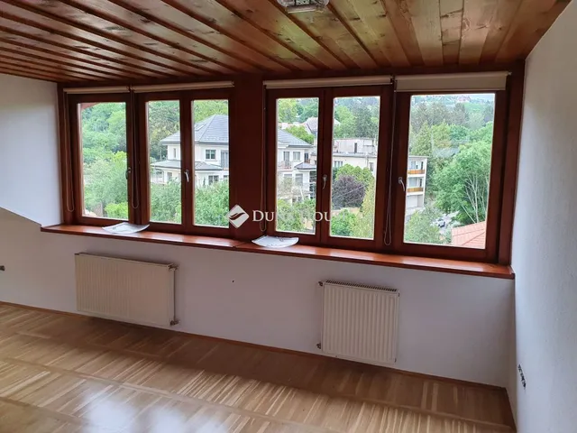 Eladó lakás Budapest II. kerület 92 nm