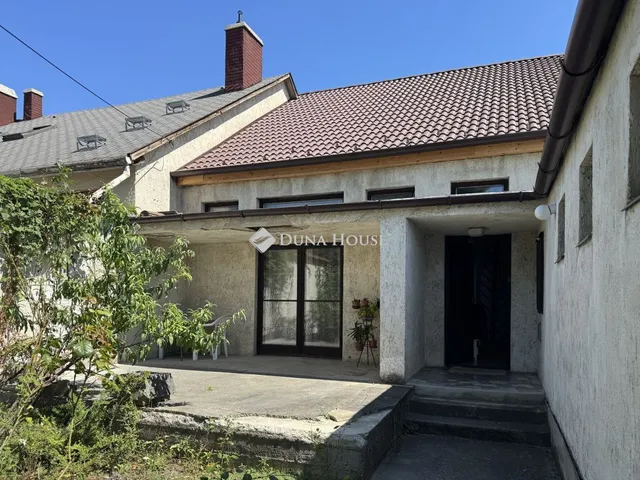 Eladó ház Martonvásár 89 nm