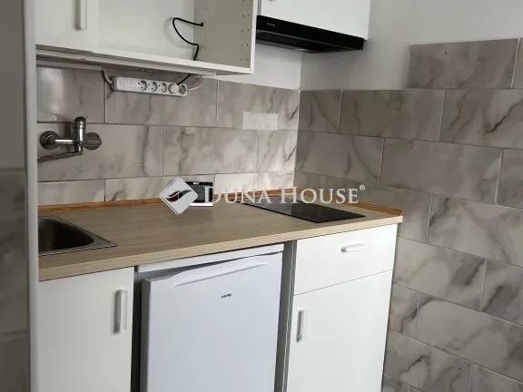 Kiadó ház Budapest II. kerület 34 nm