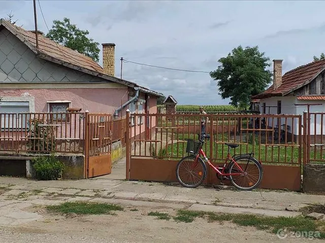 Eladó ház Váncsod 56 nm